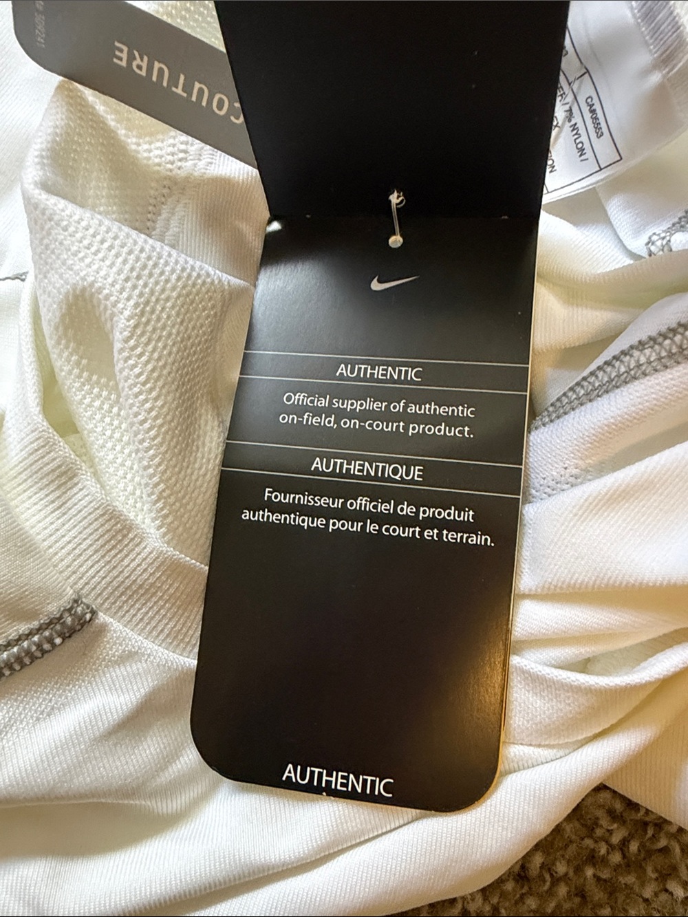 Nike Pro Performance Seamless Tee - Picture 6 of 9